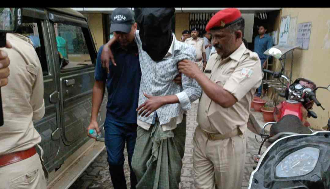 Jamshedpur Fake Birth Certificate: आरोपी पंचायत सचिव