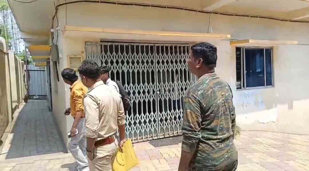 Jamshedpur Student Beaten: स्कूल पहुंची पुलिस