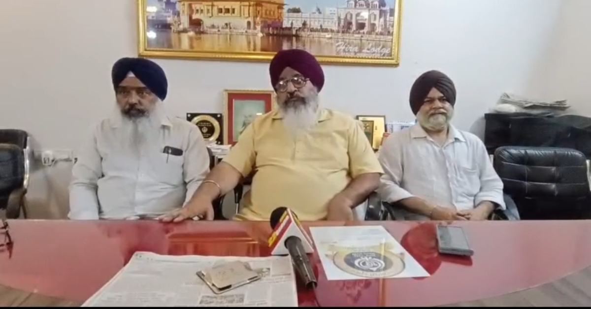 Sakchi Gurudwara Election की जानकारी दे रहे सीजीपीसी के अध्यक्ष भगवान सिंह