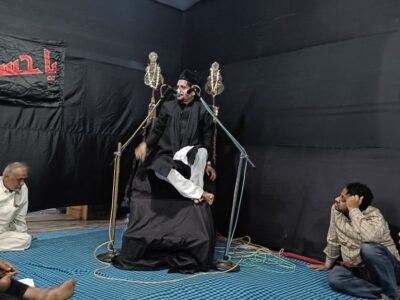 Jamshedpur Muharram: साकची में मजलिस पढ़ते मौलाना सादिक अली